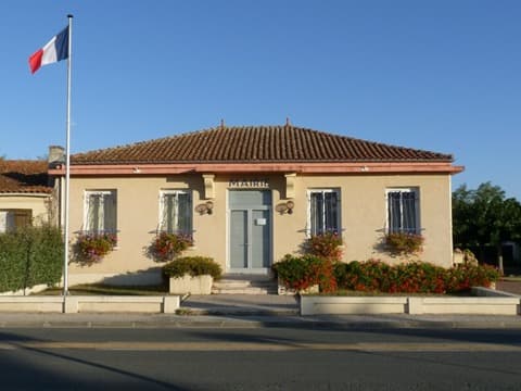 Élagueur Grayan-et-l'Hôpital